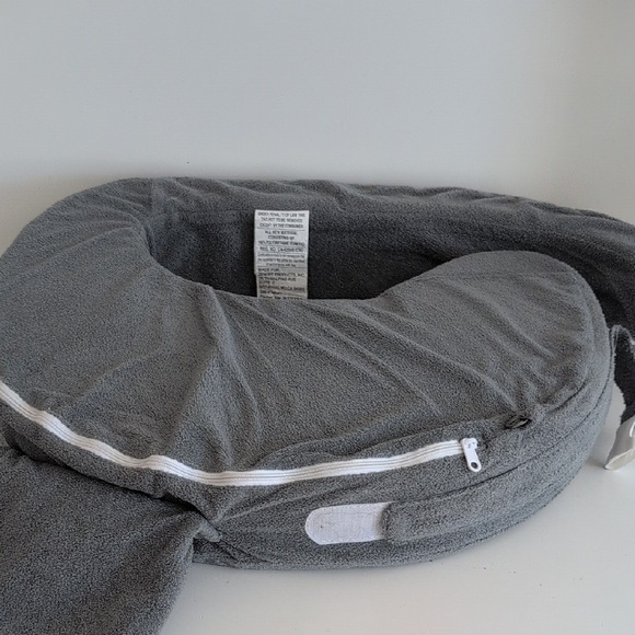 My Brest Friend Deluxe Nursing Pillow in Gray with Pocket, Adjustable Strap - Picture 12 of 16